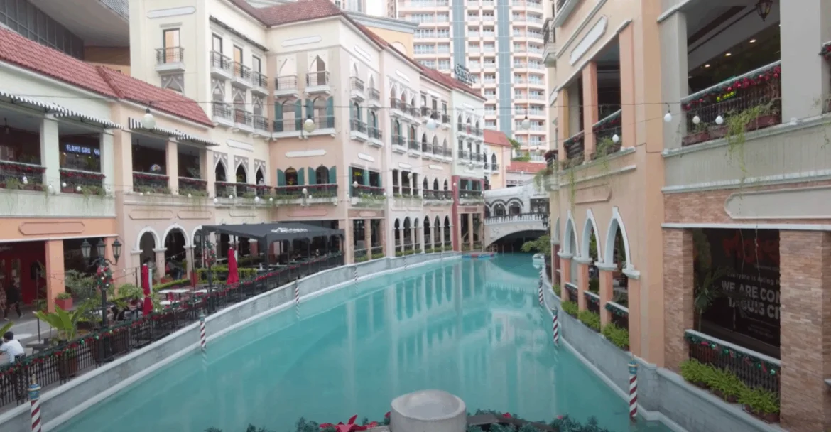 VENICE-GRAND-CANAL-MALL